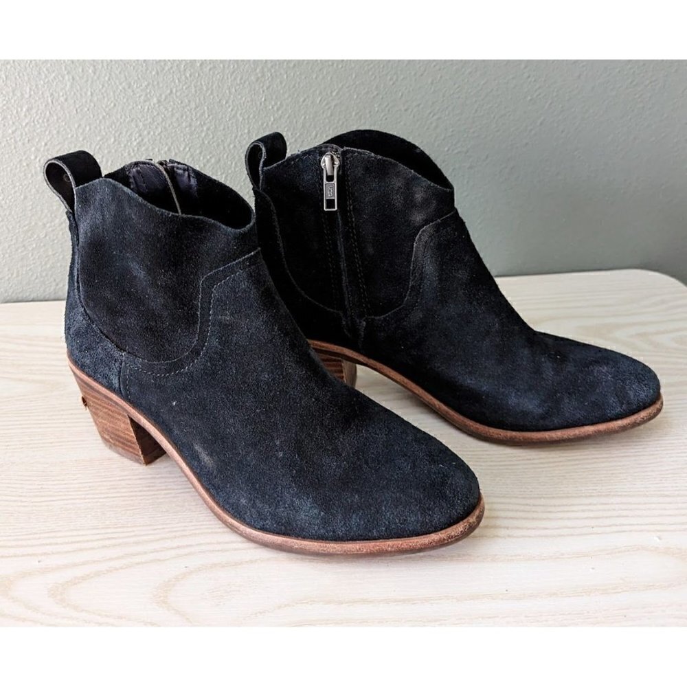 UGG Kingsburg Black Suede Leather Ankle Zip Almond Toe Booties Black Size 6